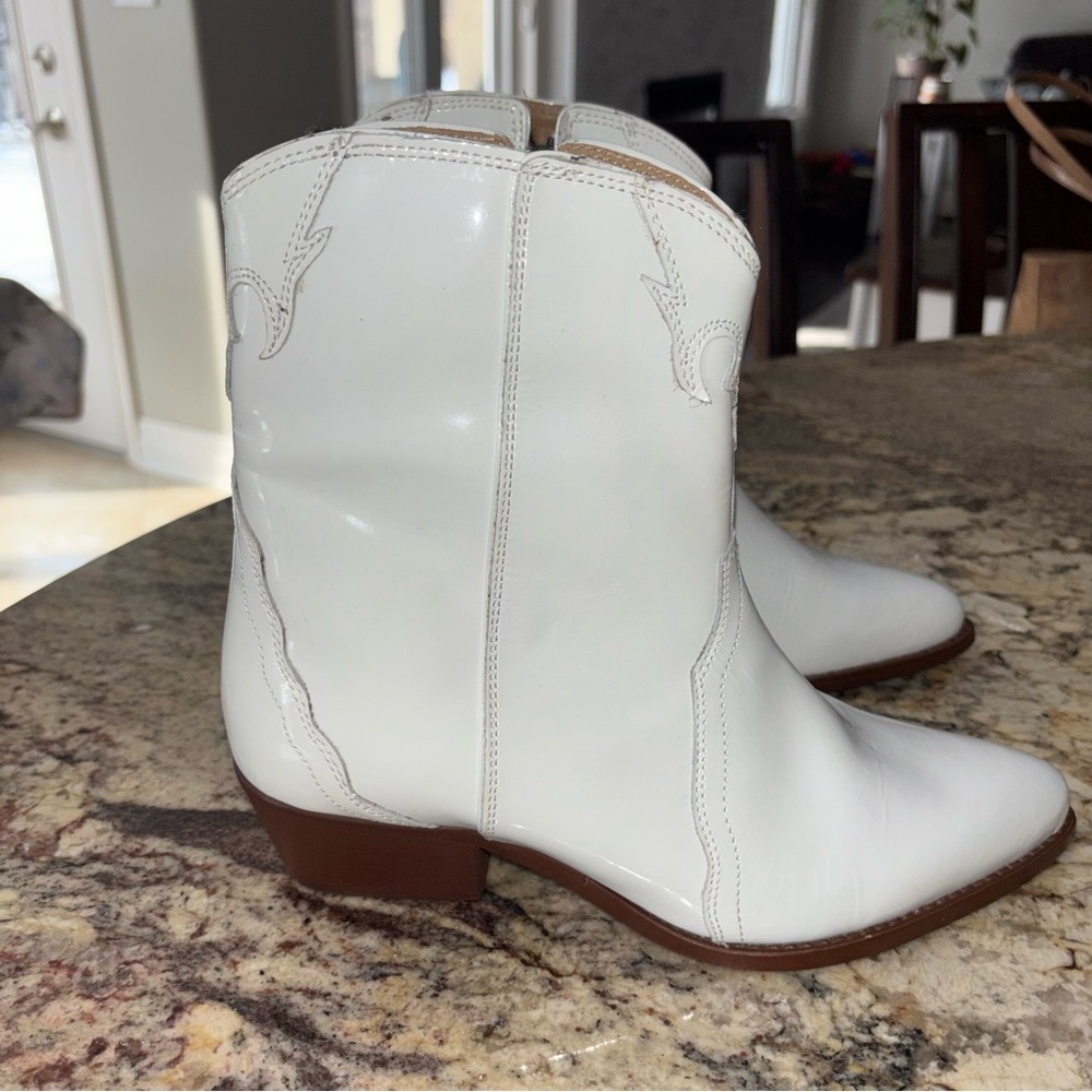 Free People White Heeled Boots 👢